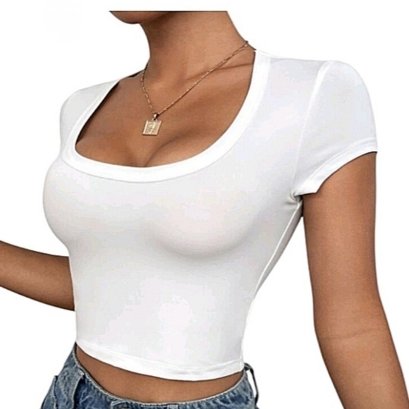 SHEIN Tops - Women's Shein Crop Short Sleeve Top Size M